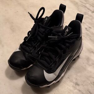 Kids Nike Alpha Football Cleats